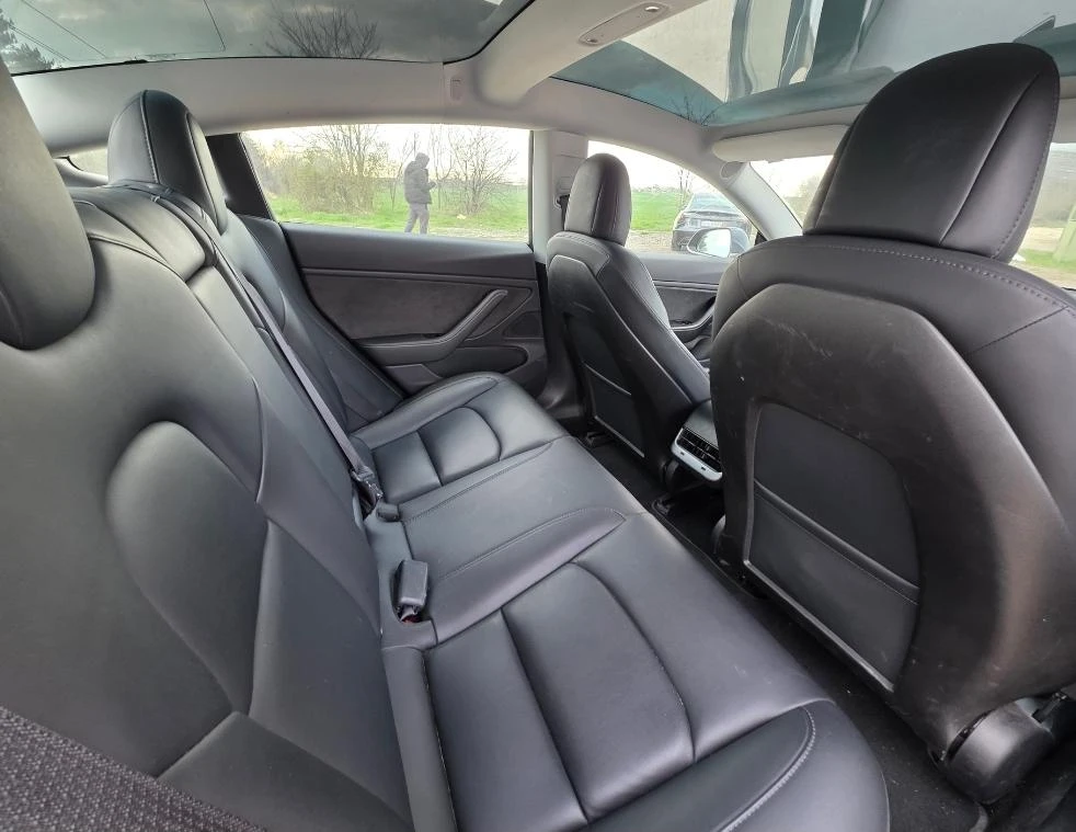 Tesla Model 3 4х4 Перфектен Безплатно Зареждане, снимка 15 - Автомобили и джипове - 54162882