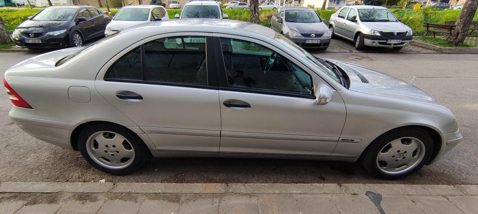 Mercedes-Benz C 200, снимка 5 - Автомобили и джипове - 54201684