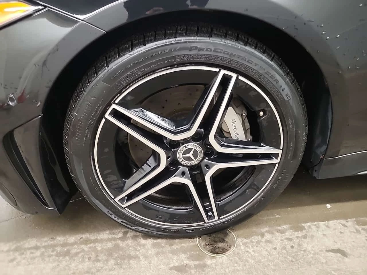 Mercedes-Benz CLS AMG Line * 9000км !!! * От Mercedes * , снимка 15 - Автомобили и джипове - 54463056