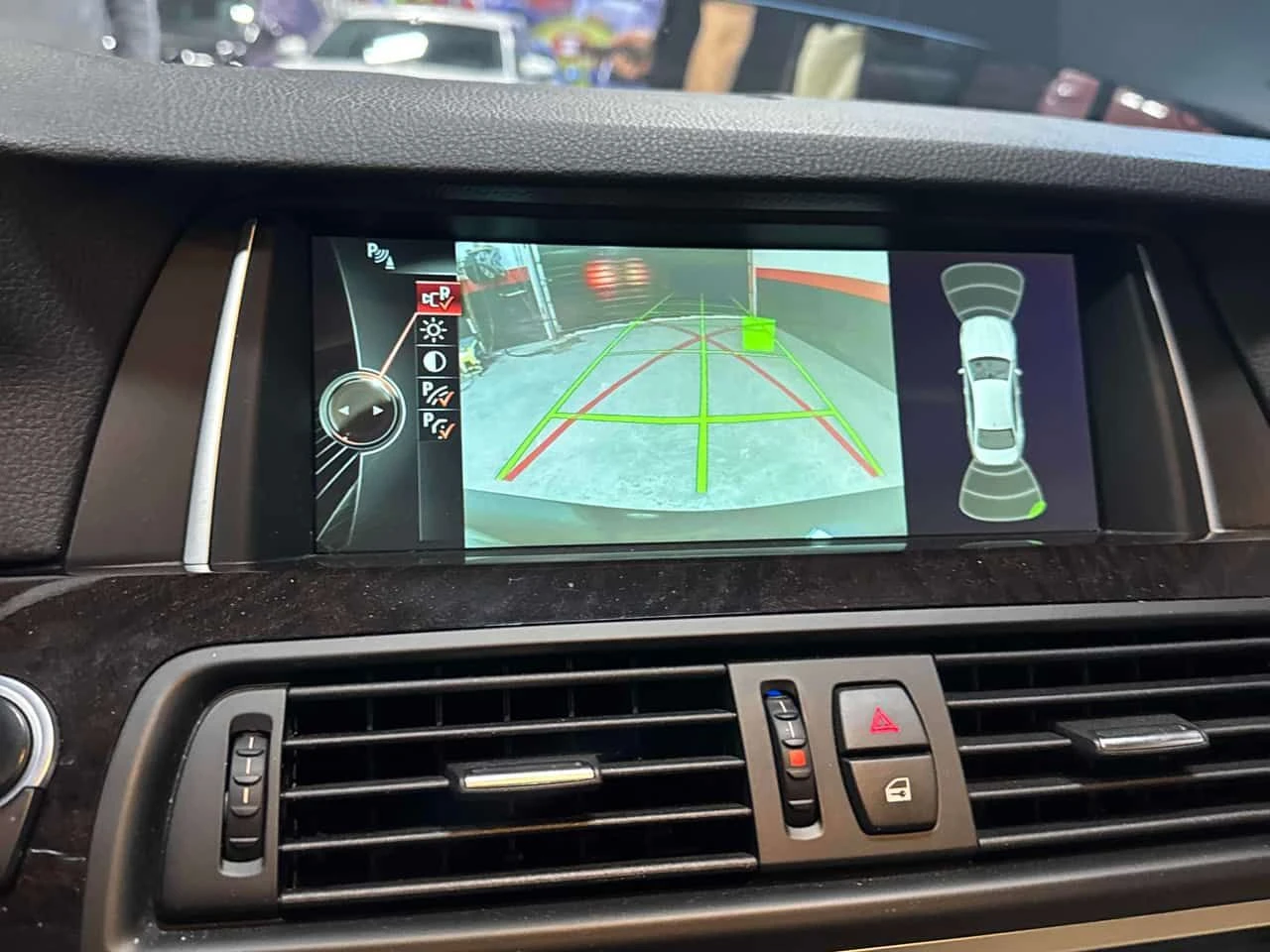 BMW 535 * 535i xDrive * CARFAX * ЦЕНА ДО БГ, снимка 10 - Автомобили и джипове - 54511565