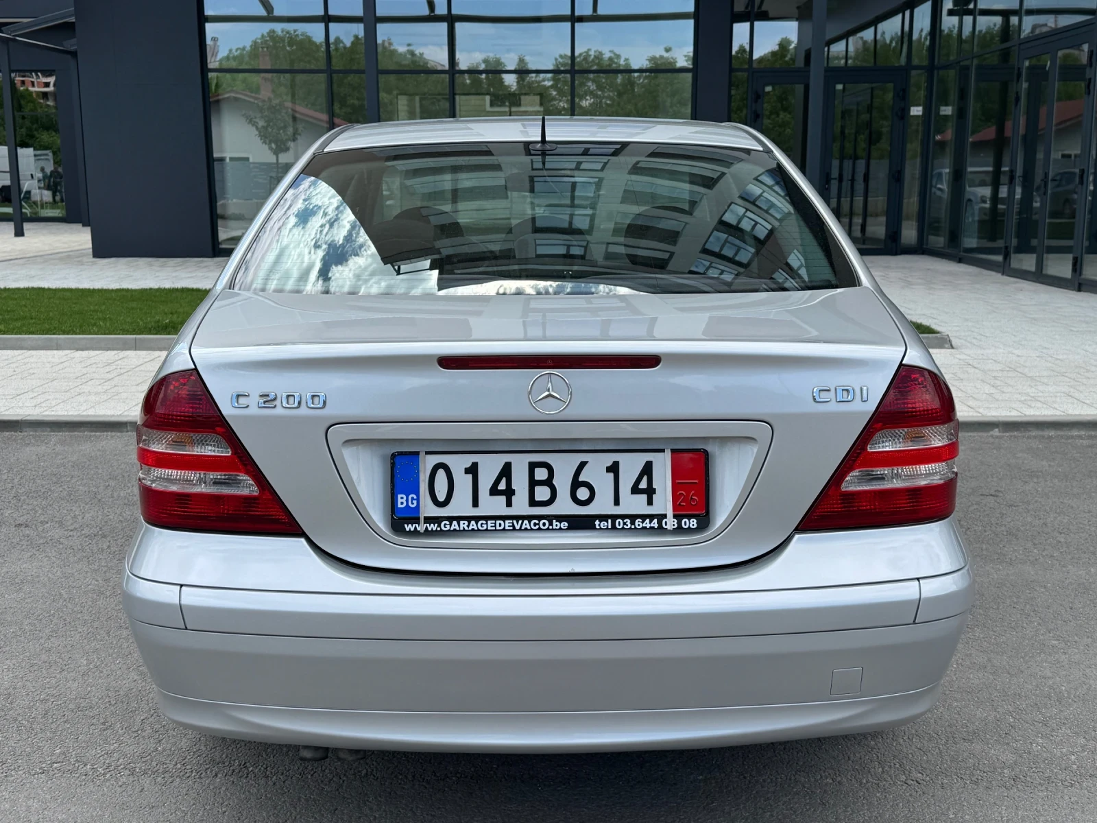 Mercedes-Benz C 200 2, 2 CDi* FACELIFT* РЕАЛНИ КИЛОМЕТРИ, снимка 8 - Автомобили и джипове - 54522620