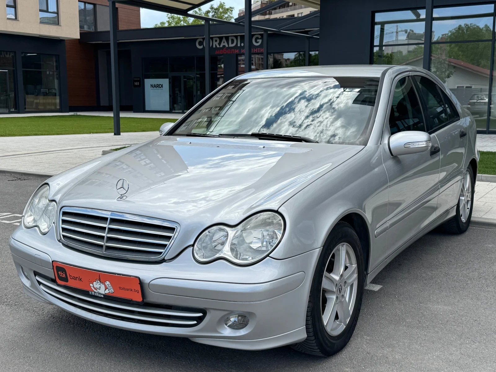 Mercedes-Benz C 200 2, 2 CDi* FACELIFT* РЕАЛНИ КИЛОМЕТРИ
