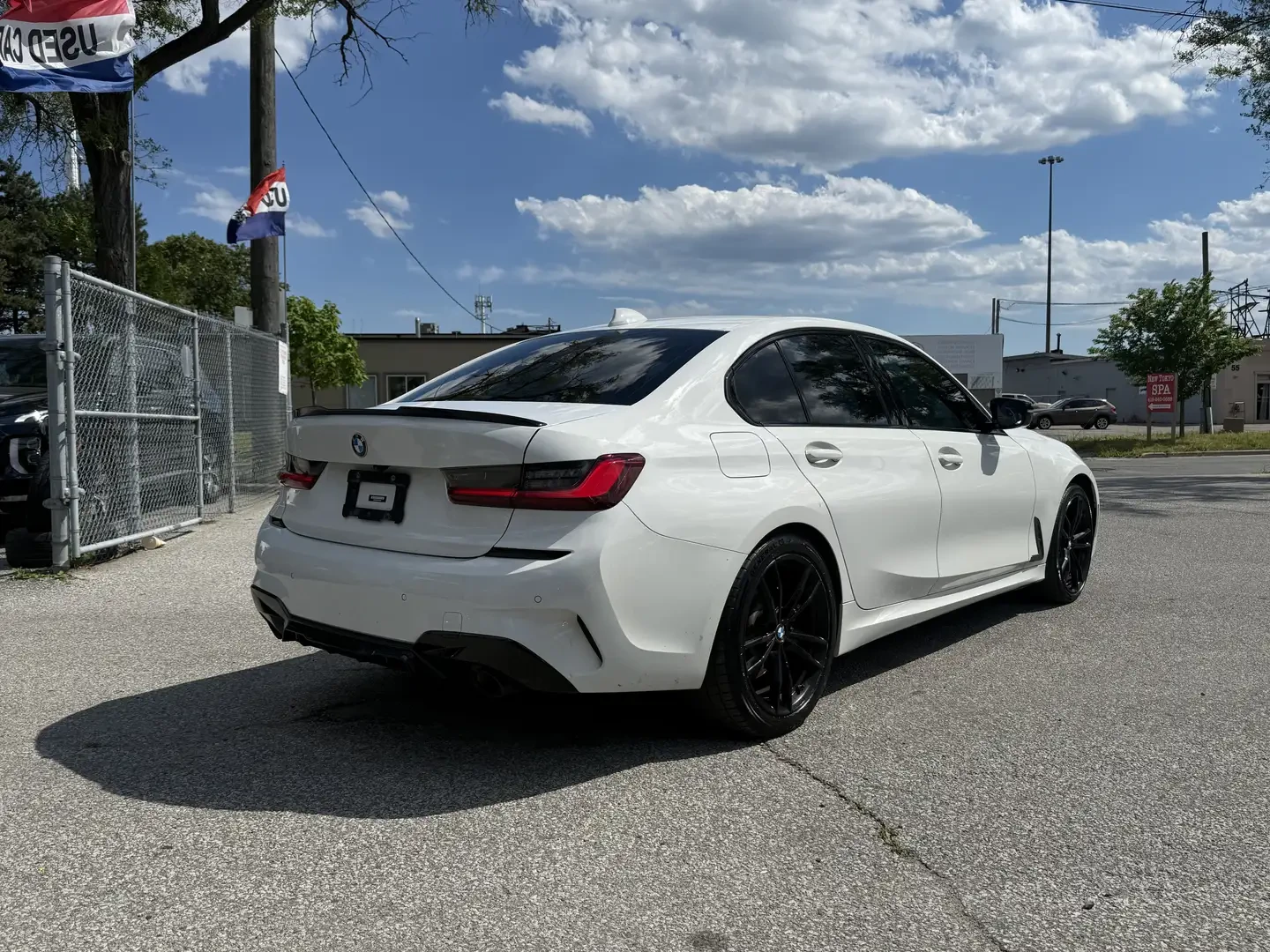 BMW 330 I* M Sport Пакет* ПАНО* ПОДГРЕВ, снимка 4 - Автомобили и джипове - 54961233