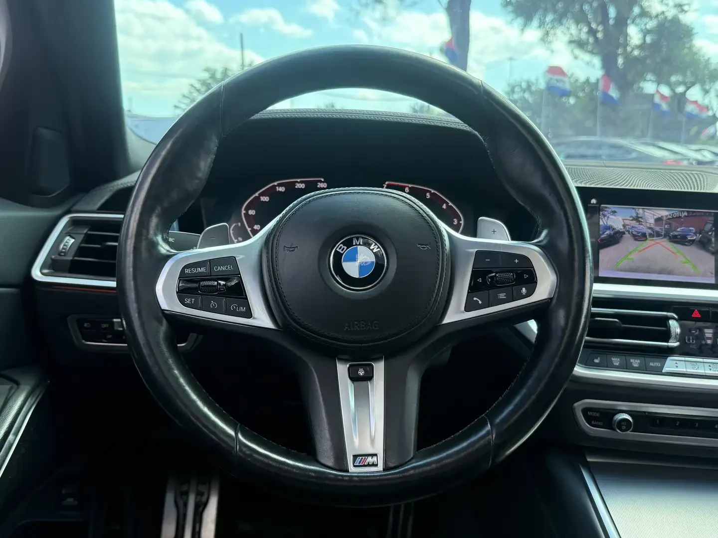 BMW 330 I* M Sport Пакет* ПАНО* ПОДГРЕВ, снимка 9 - Автомобили и джипове - 54961233