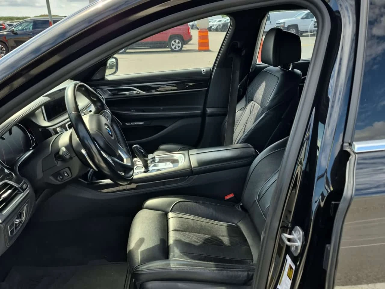 BMW 750 LI XDRIVE * CARFAX * HEAD UP * 360 * HARMAN *  | Mobile.bg � ����������� 5
