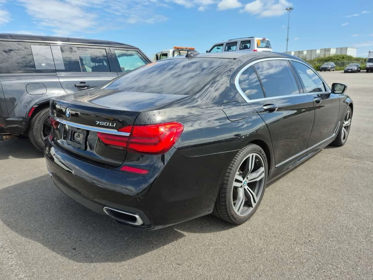 BMW 750 LI XDRIVE * CARFAX * HEAD UP * 360 * HARMAN *  | Mobile.bg � ����������� 3