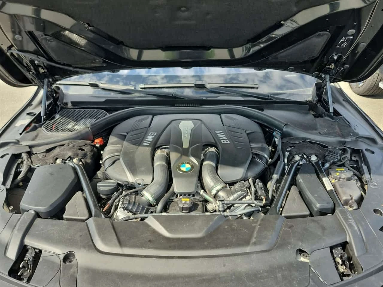 BMW 750 LI XDRIVE * CARFAX * HEAD UP * 360 * HARMAN *  | Mobile.bg � ����������� 17