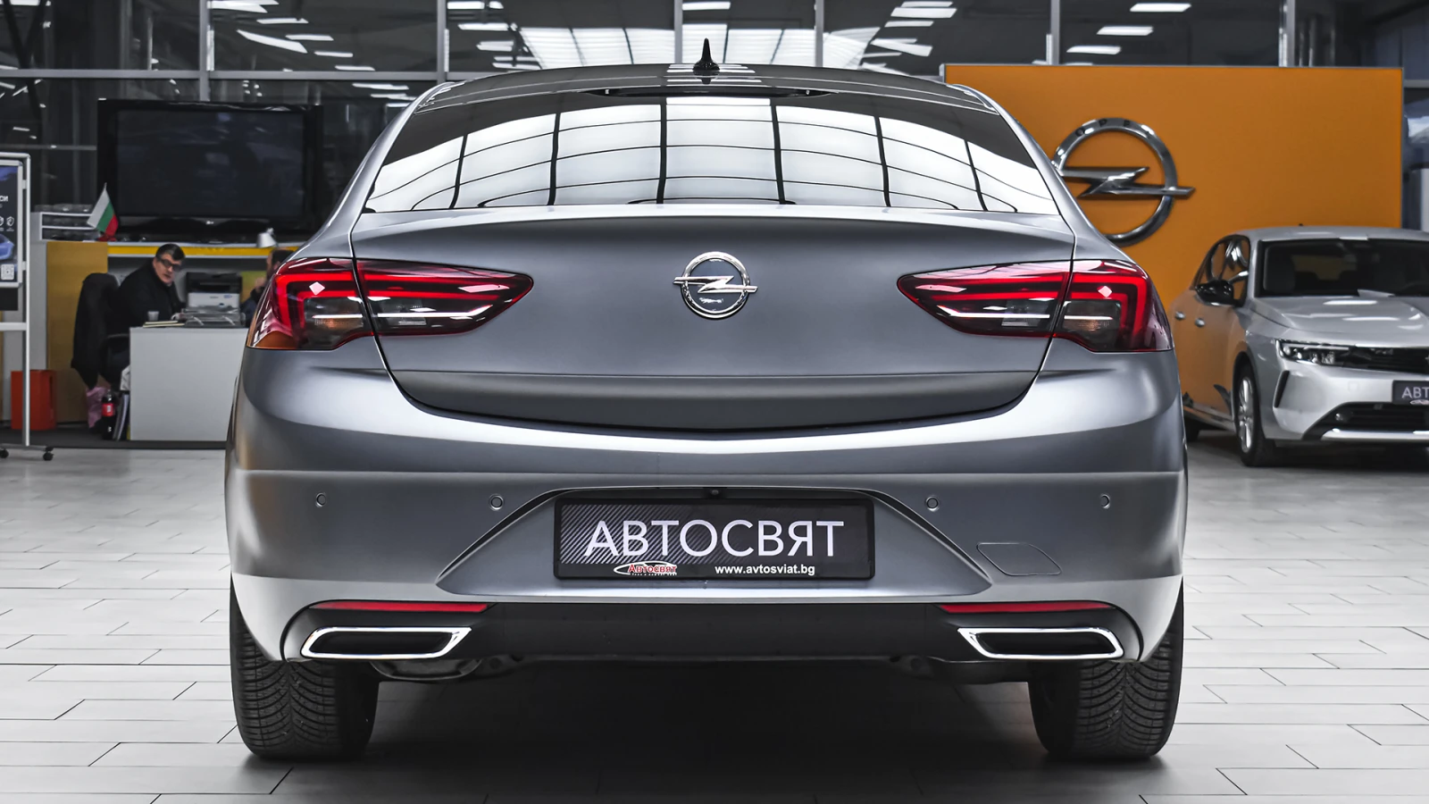Opel Insignia Grand Sport 2.0d Elegance Automatic, снимка 3 - Автомобили и джипове - 55448522