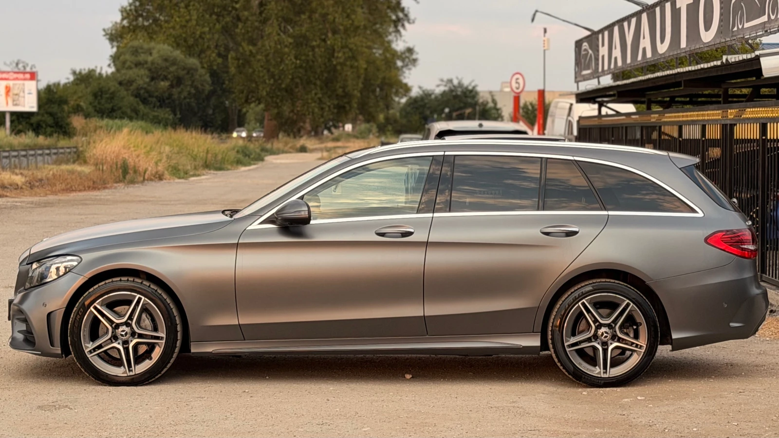 Mercedes-Benz C 220 d= 4Matic= AMG= Digital= Keyless Go= Burmester= Pa, снимка 8 - Автомобили и джипове - 55565322