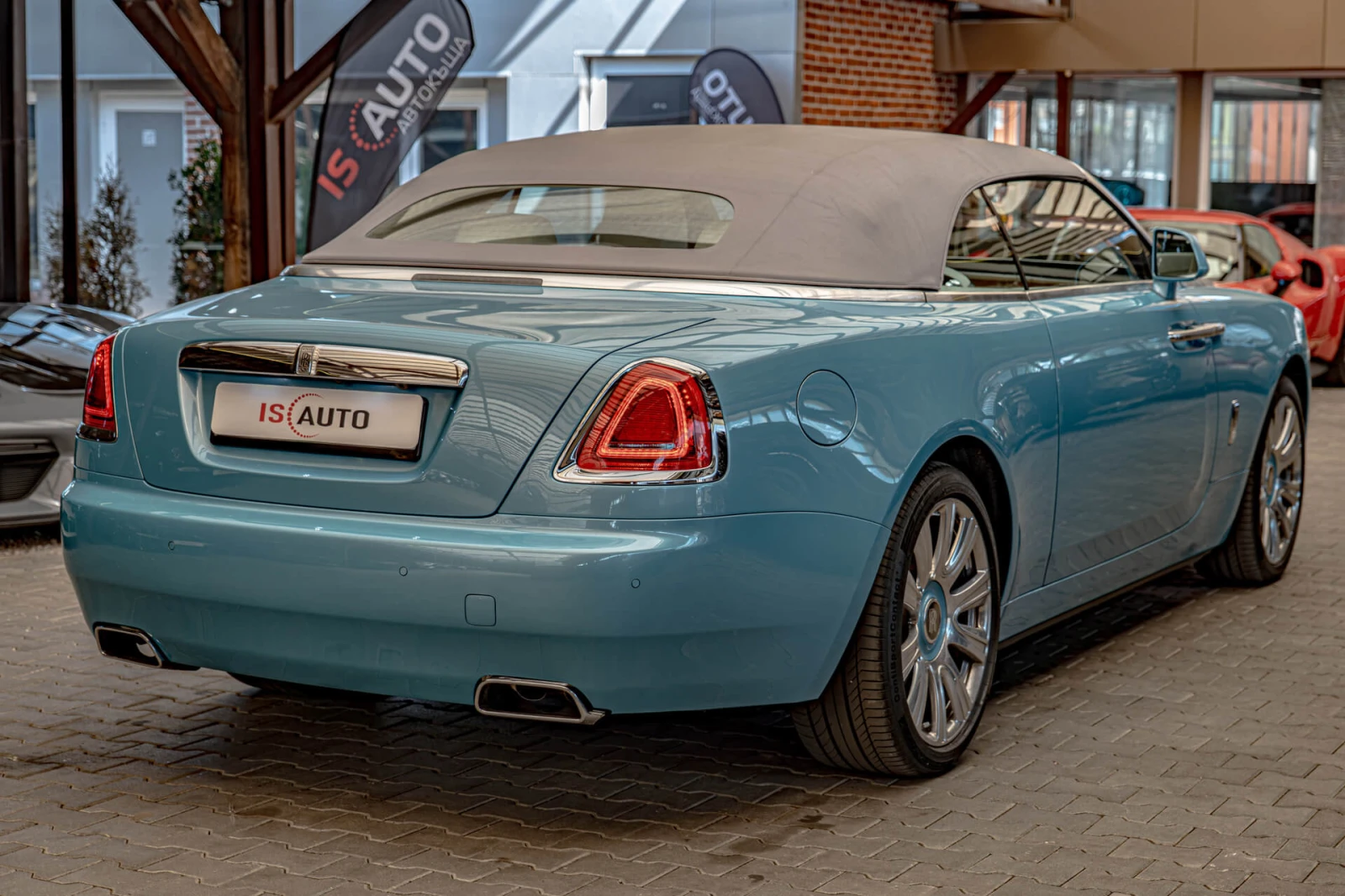 Rolls-Royce Dawn 6.6 V12/Two-Tone/Night Vision/Distronic/Lane Assis, снимка 6 - Автомобили и джипове - 55636274