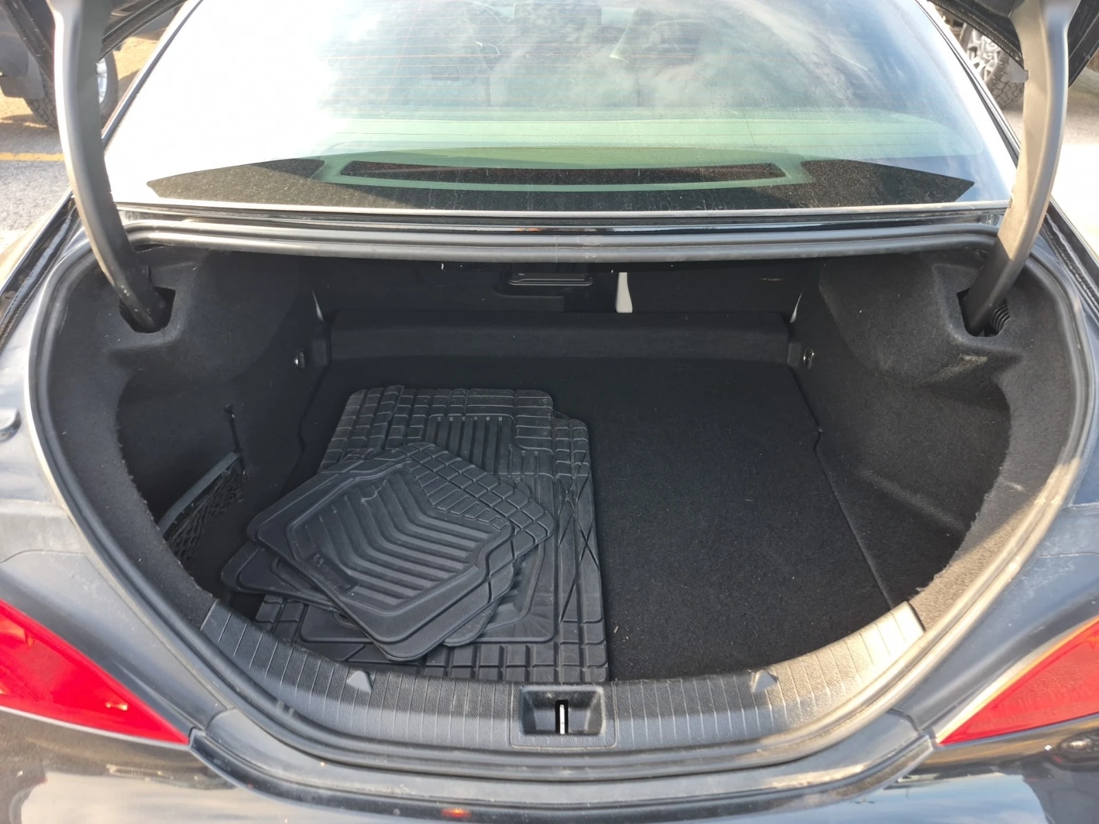 Mercedes-Benz CLA 250 * АВТОКРЕДИТ * ГЛАВНО ПРЕДСТАВИТЕЛСТВО, снимка 13 - Автомобили и джипове - 55900114