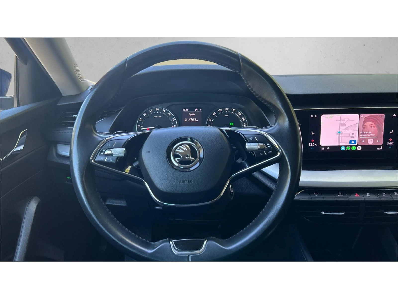 Skoda Octavia 2.0 TDi 4X4 A/T, Месечна вноска от 299  , снимка 17 - Автомобили и джипове - 55966528