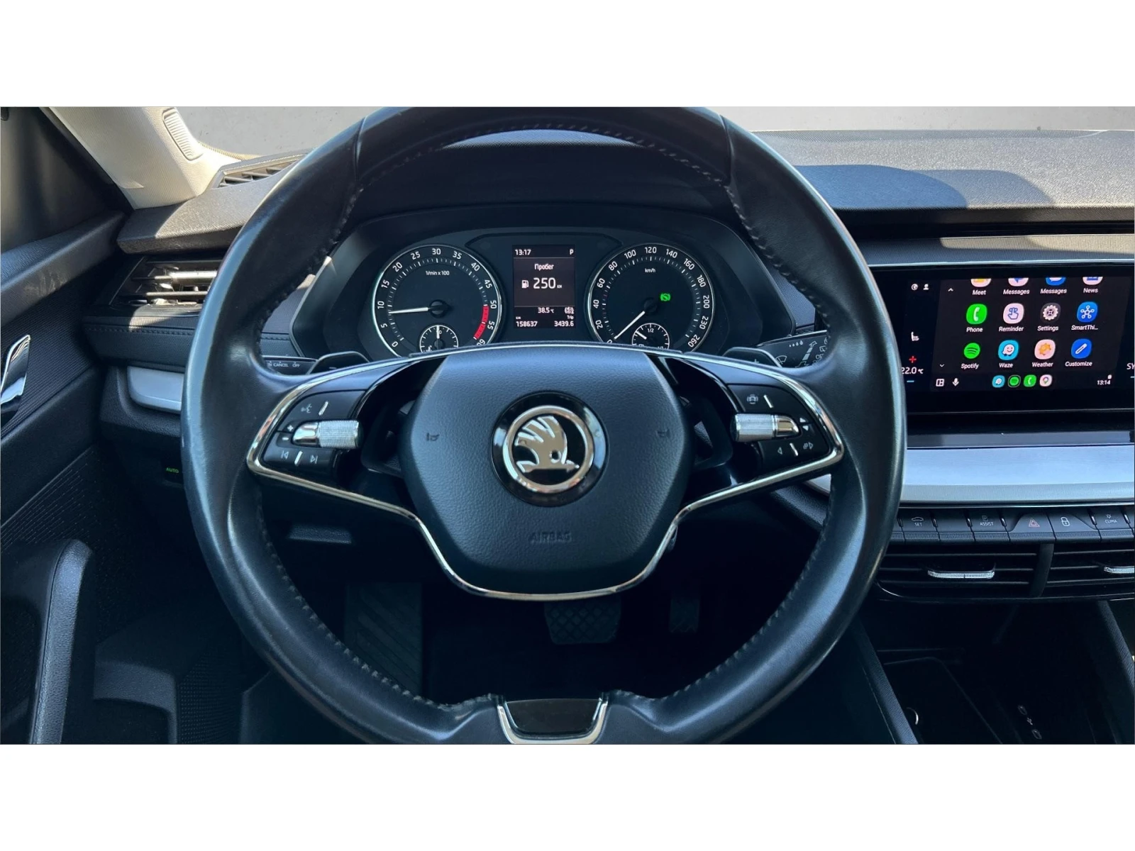 Skoda Octavia 2.0 TDi 4X4 A/T, Месечна вноска от 299  , снимка 14 - Автомобили и джипове - 55966528