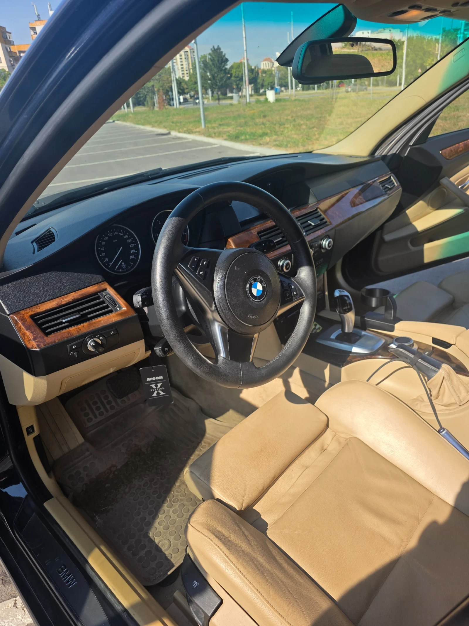 BMW 525, снимка 13 - Автомобили и джипове - 56156541