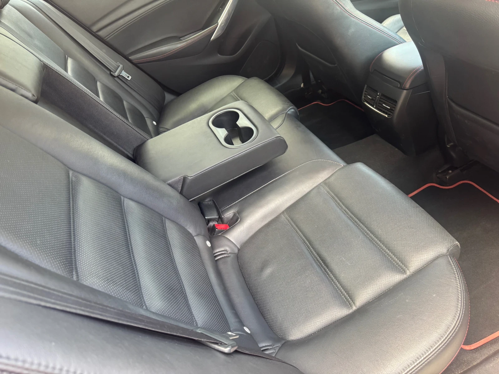 Mazda 6, снимка 13 - Автомобили и джипове - 56225217