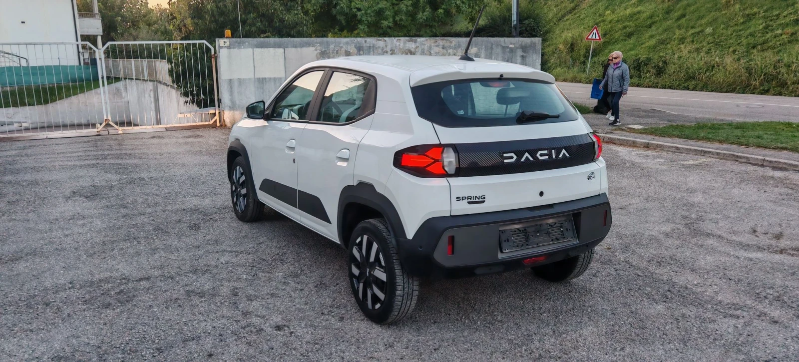 Dacia Spring ElectriC Nova, снимка 7 - Автомобили и джипове - 56301046