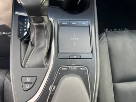 Lexus UX 250h 76000км. История!, снимка 15