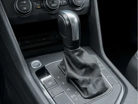VW Tiguan 4MOTION| PANORAMA| ПОДГРЕВИ| OT ПРЕДСТАВИТЕЛСТВО , снимка 13