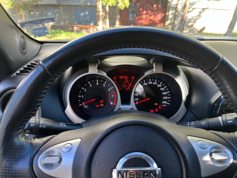 Nissan Juke, снимка 4 - Автомобили и джипове - 47440617