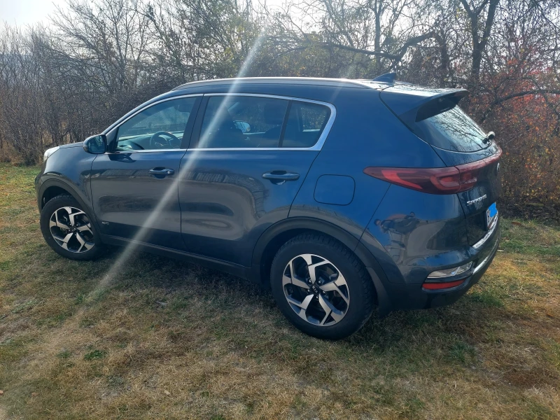 Kia Sportage, снимка 2 - Автомобили и джипове - 48569117