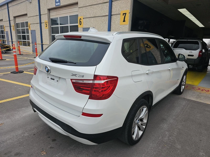 BMW X3 xDrive* Hi-Fi* м.точка* подгрев* keyless* пано* , снимка 5 - Автомобили и джипове - 48922345