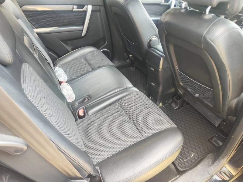 Chevrolet Captiva 2.0, снимка 8 - Автомобили и джипове - 50851475