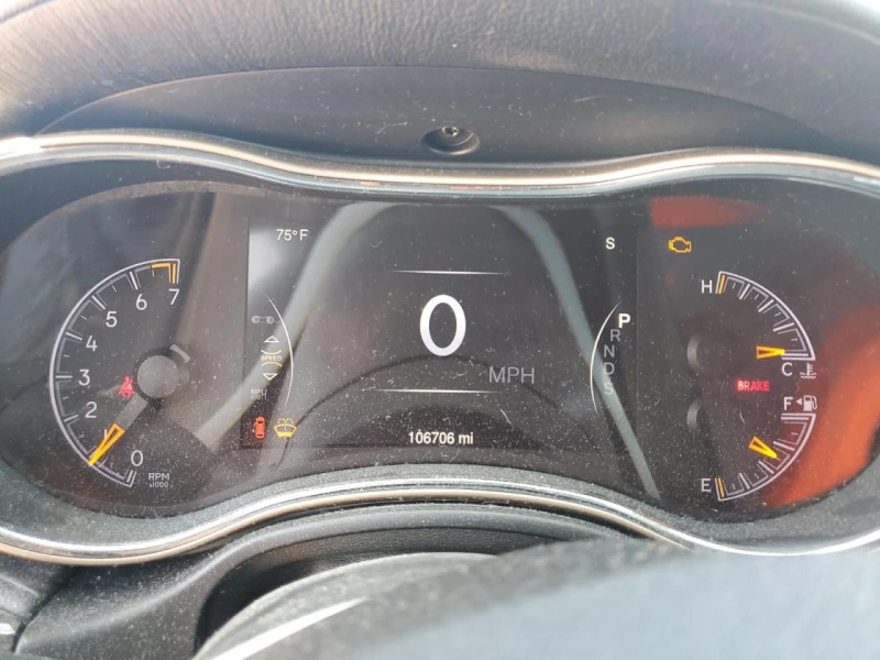 Jeep Grand cherokee 3.6l Overland, снимка 9 - Автомобили и джипове - 53276539