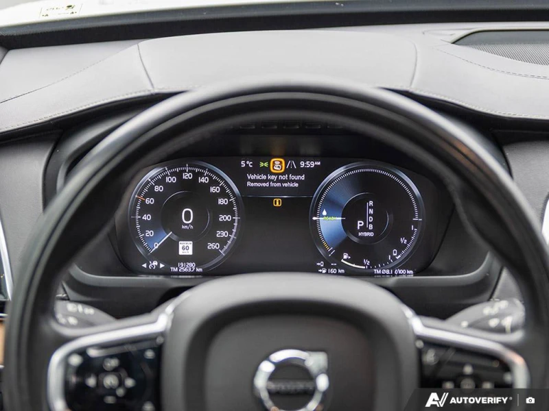Volvo Xc90 T8 HYBRID* INSCRIPTION* BOWERS AND WILKINS* ПАНО, снимка 11 - Автомобили и джипове - 53454467