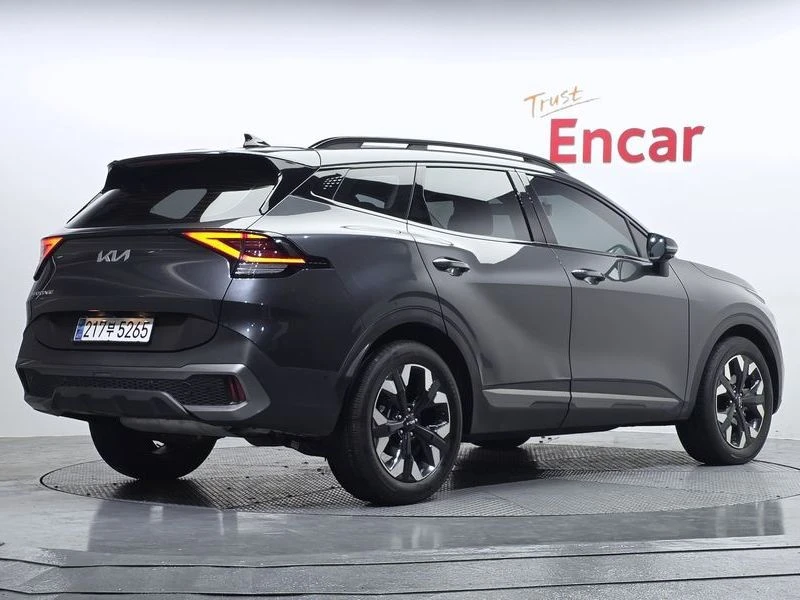 Kia Sportage 2.0* ГАЗ* 2WD* SIGNATURE GRAVITY, снимка 2 - Автомобили и джипове - 54400181