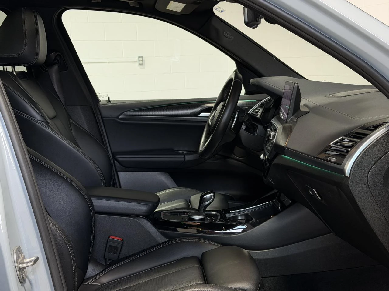 BMW X3 30i / M-PKG / PANO / 360 / FACE / AMBIENT, снимка 12 - Автомобили и джипове - 53787808