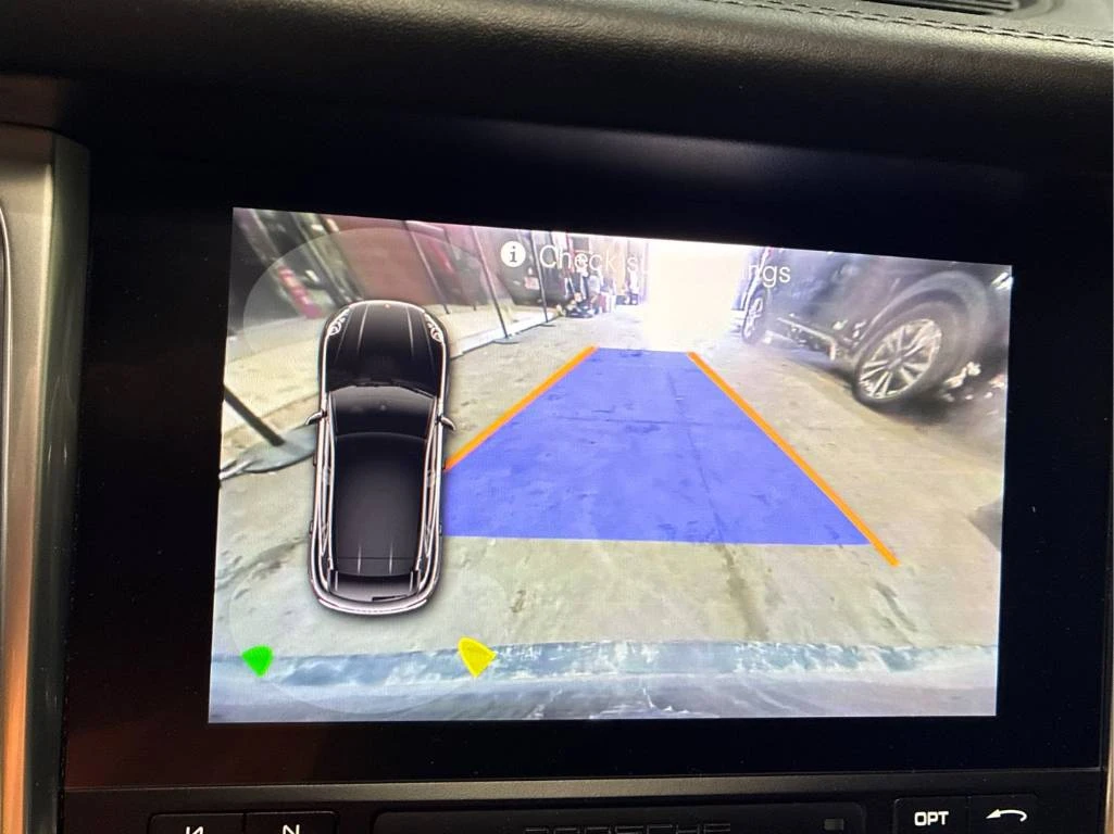 Porsche Macan GTS* CARFAX* ДВА КЛЮЧА * KEYLESS, снимка 12 - Автомобили и джипове - 53894893