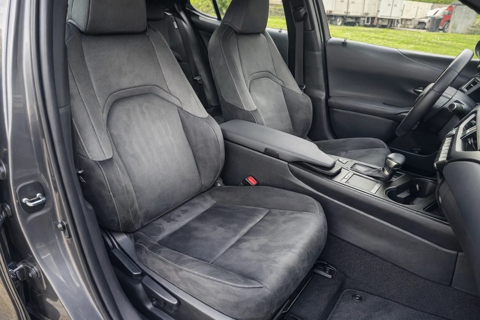 Lexus UX 250h 76000��. �������������, �������, ��������! | Mobile.bg � ����������� 11