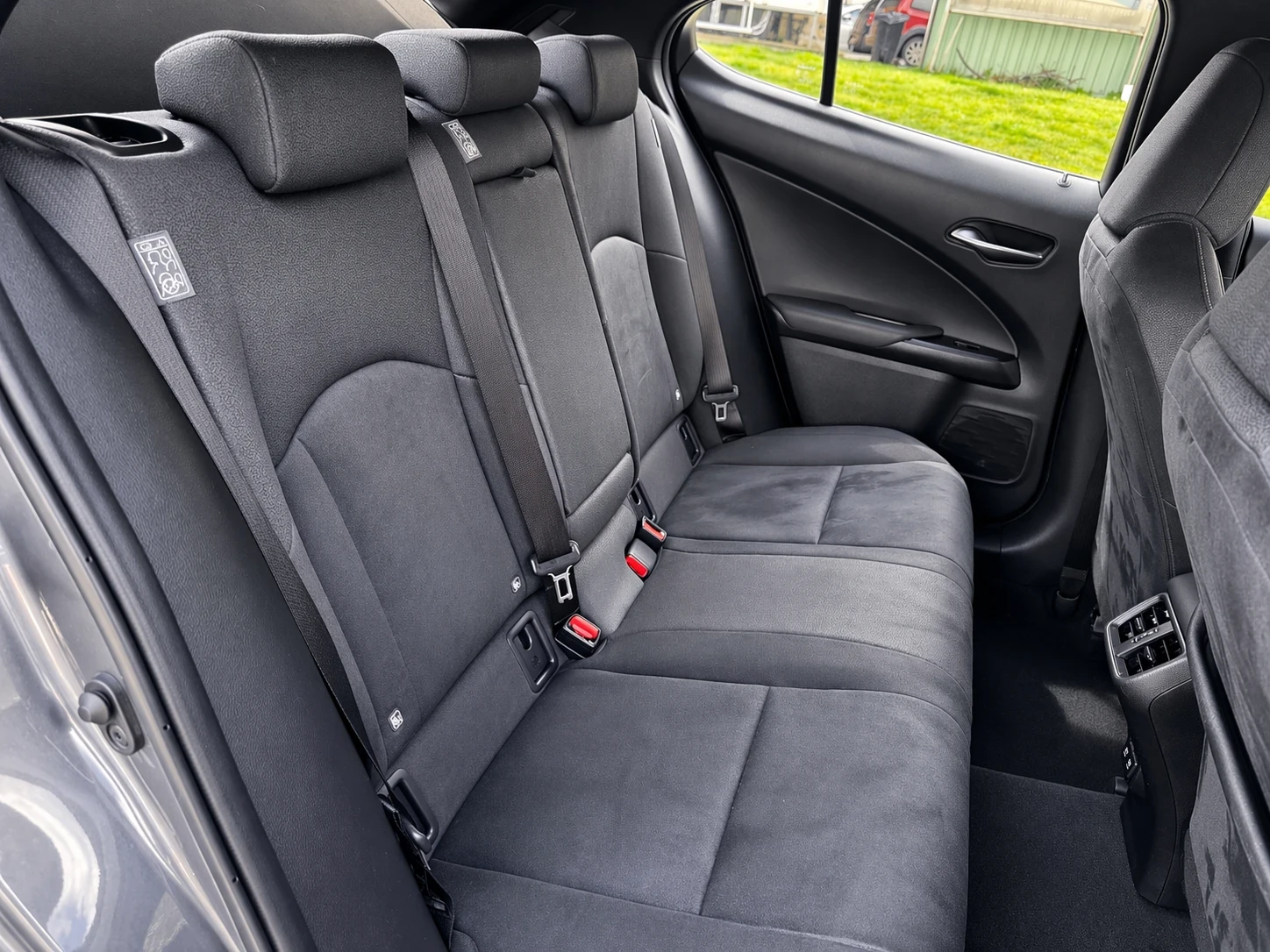 Lexus UX 250h 76000��. �������������, �������, ��������! | Mobile.bg � ����������� 12