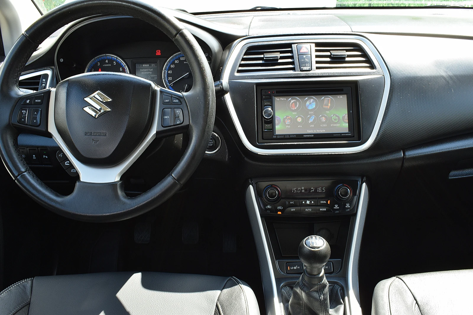 Suzuki SX4 S-Cross 1.6ШВЕЙЦАРИЯ/LUX, снимка 11 - Автомобили и джипове - 54385507