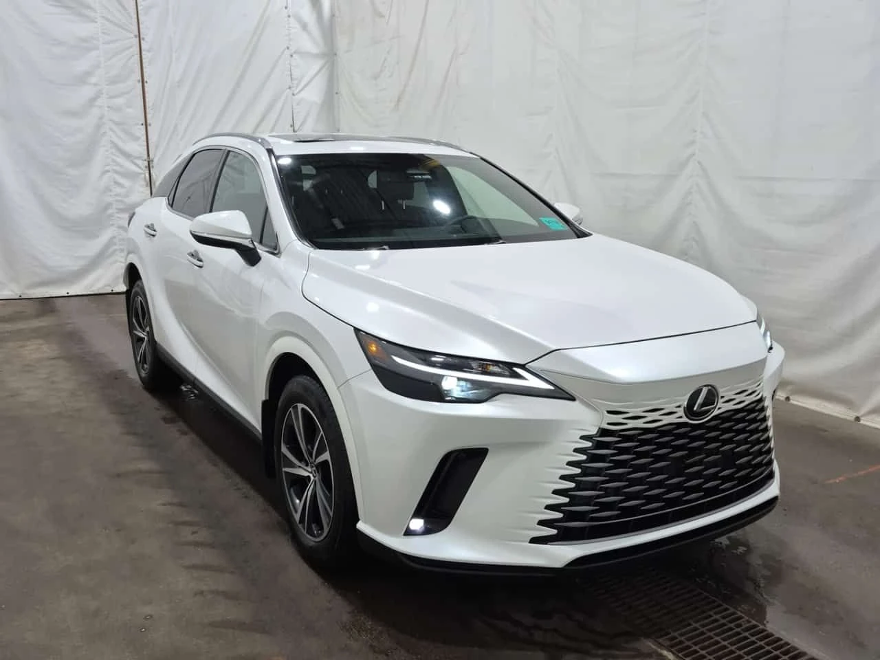 Lexus RX 350h | ��������| �������| ���������| ��� �����| CARFAX | Mobile.bg � ����������� 3