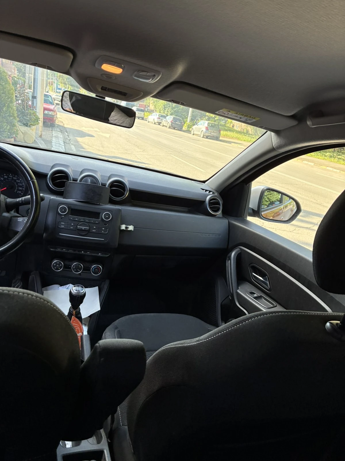 Dacia Duster, снимка 7 - Автомобили и джипове - 54572891