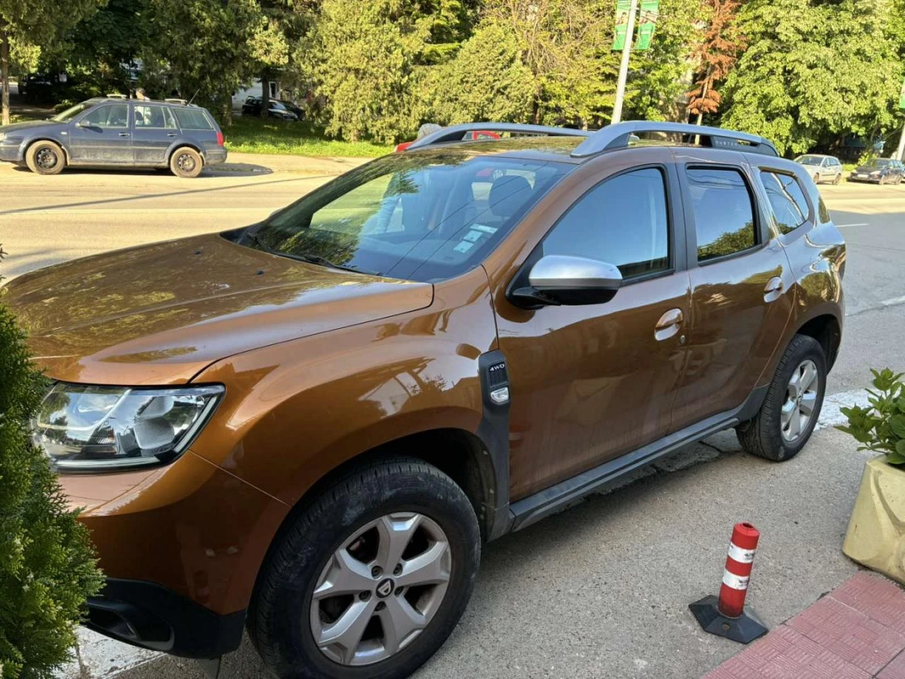 Dacia Duster, снимка 2 - Автомобили и джипове - 54572891