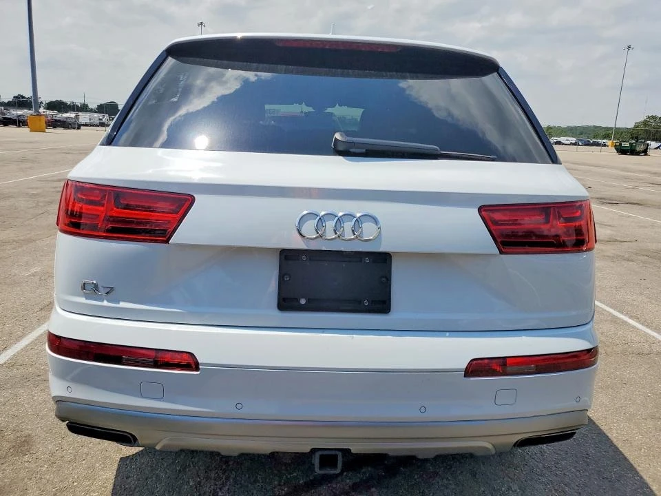 Audi Q7, снимка 6 - Автомобили и джипове - 54767048