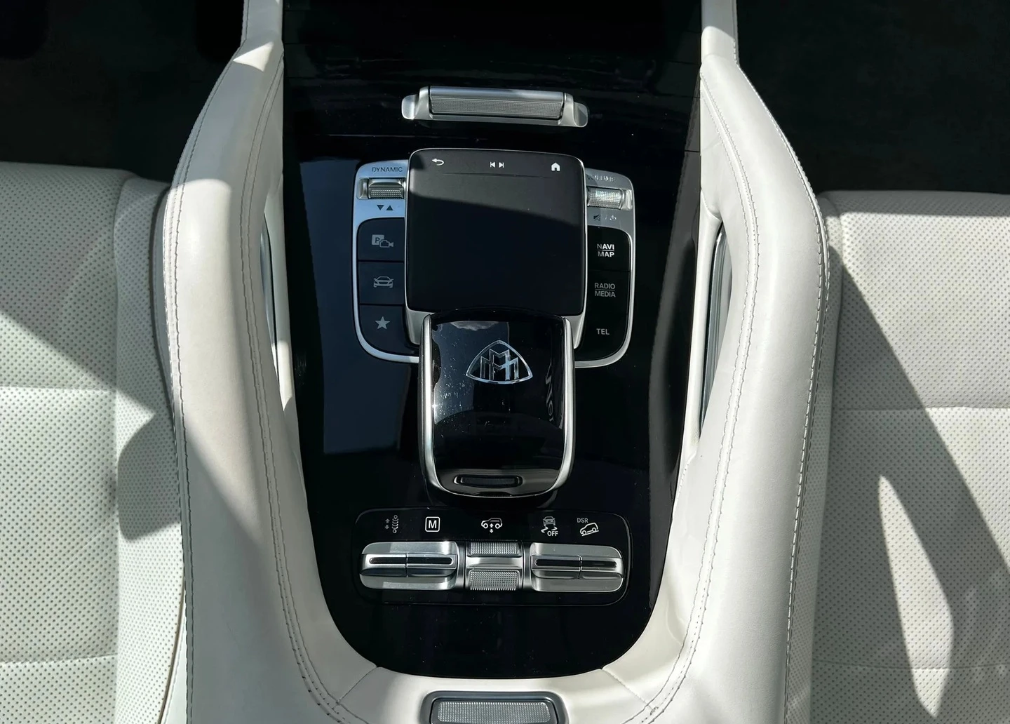 Mercedes-Benz GLS Maybach 600 4MATIC, снимка 12 - Автомобили и джипове - 55008325