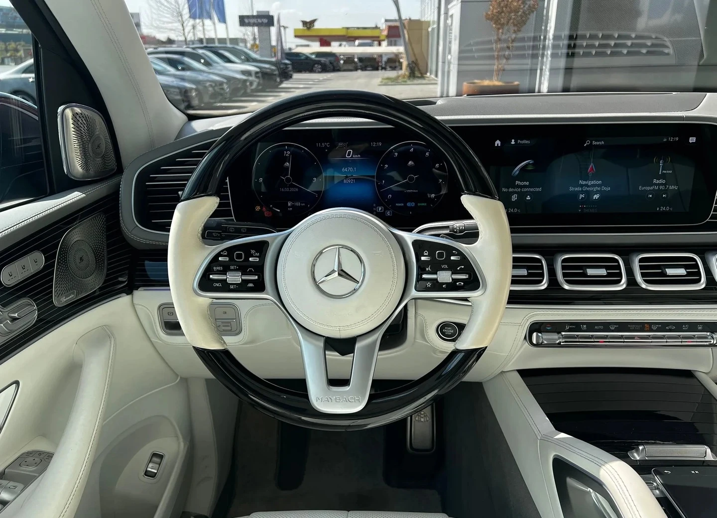 Mercedes-Benz GLS Maybach 600 4MATIC, снимка 7 - Автомобили и джипове - 55008325