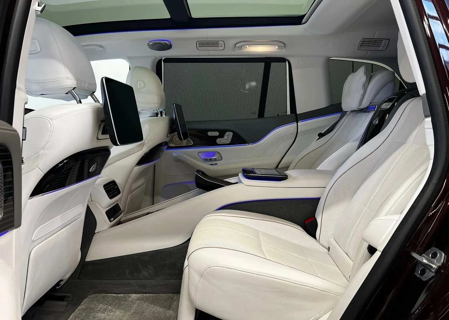 Mercedes-Benz GLS Maybach 600 4MATIC, снимка 9 - Автомобили и джипове - 55008325