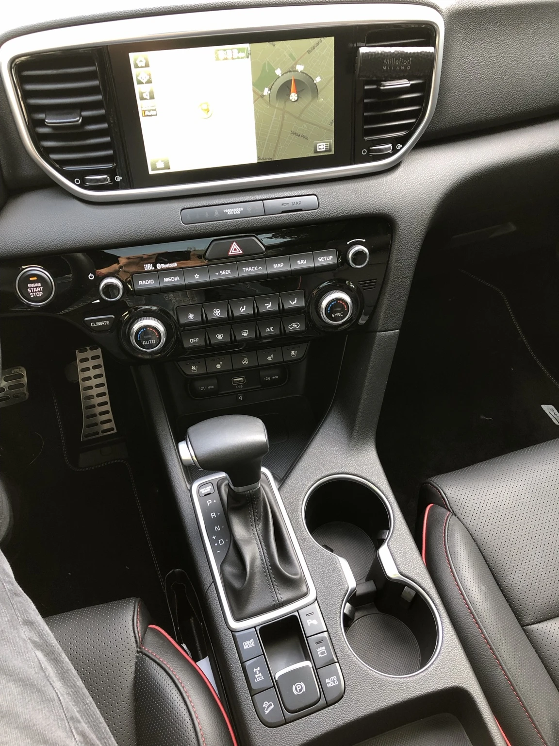 Kia Sportage GTLine Full 2.0CRDi 200�.�. AWD | ��������� ������ | Mobile.bg � ����������� 5