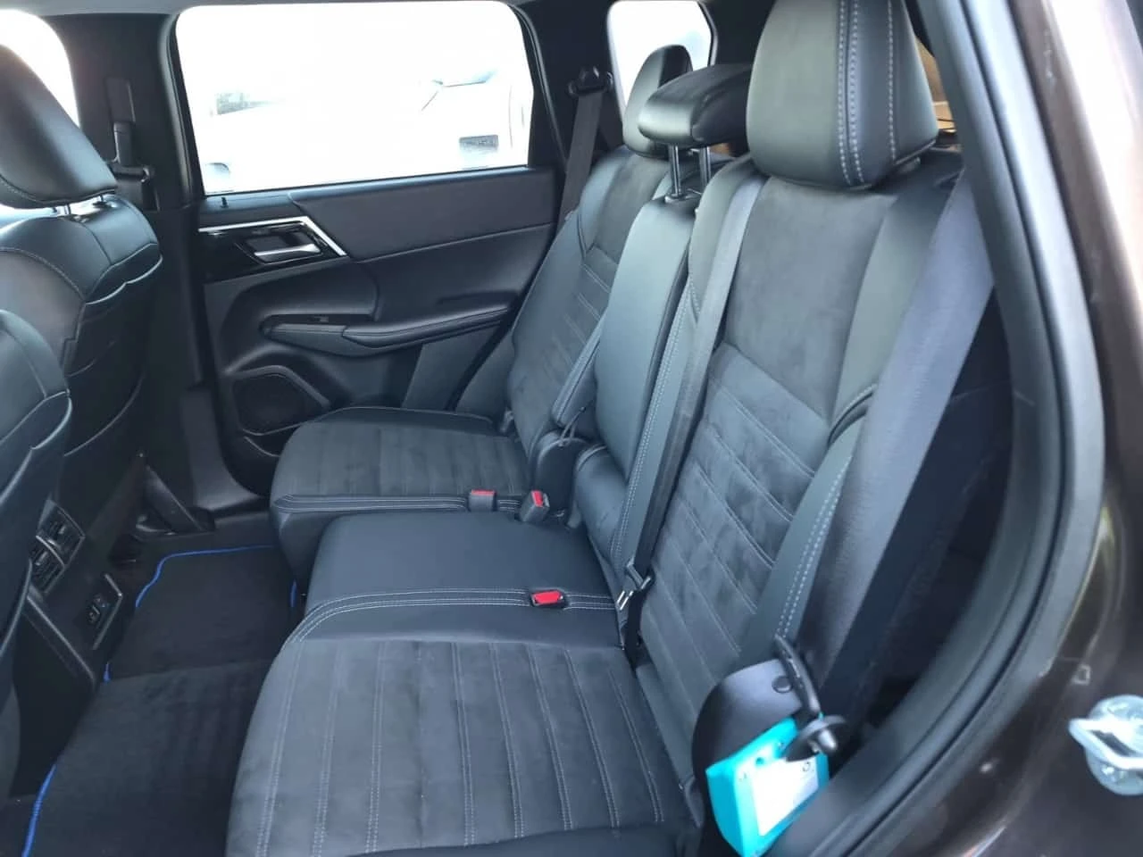 Mitsubishi Outlander * S awc Le * CARFAX * ����������� | Mobile.bg � ����������� 12