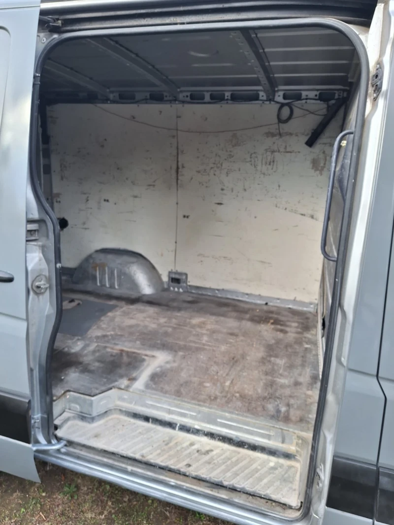 Mercedes-Benz Sprinter 211, снимка 9 - Бусове и автобуси - 52710844