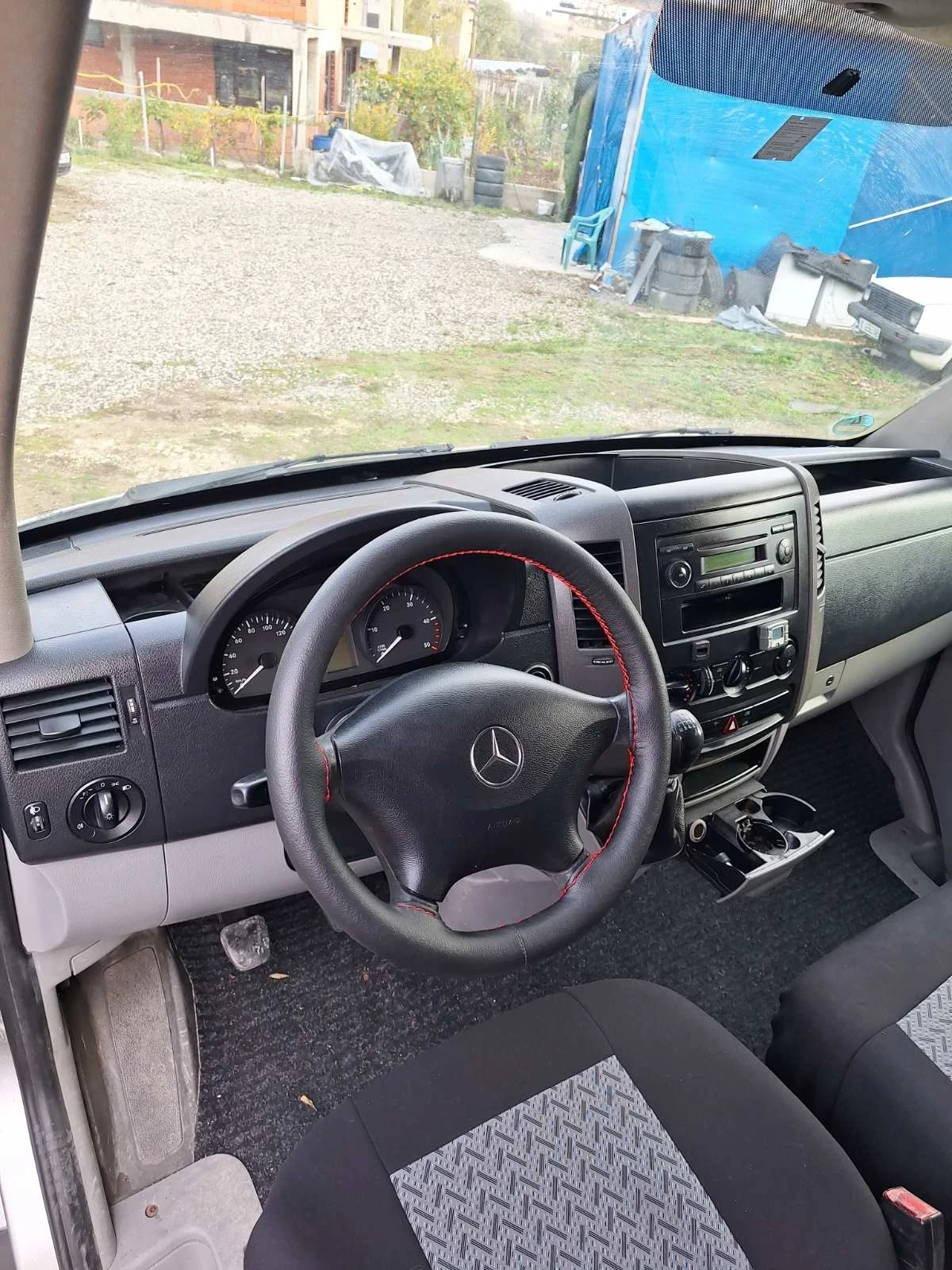 Mercedes-Benz Sprinter 211  - изображение 5