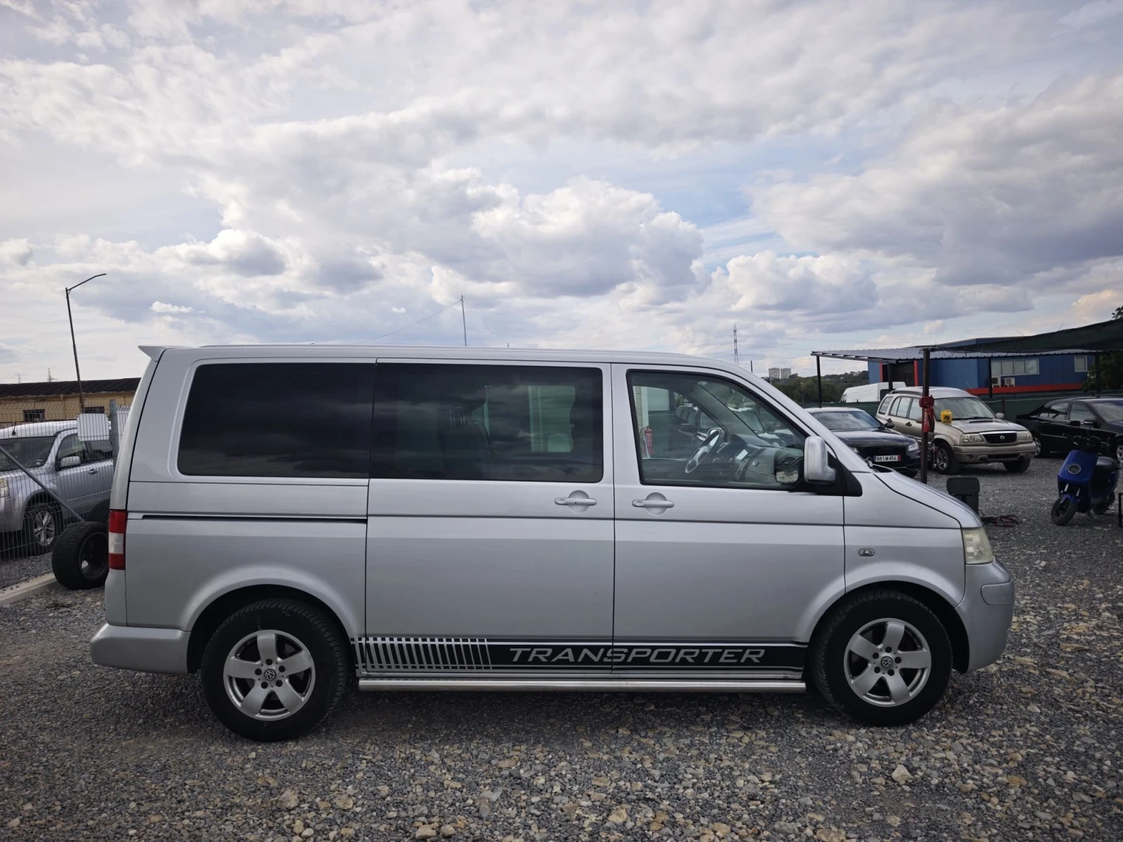 VW T5 Vw T5, снимка 4 - Бусове и автобуси - 56104368