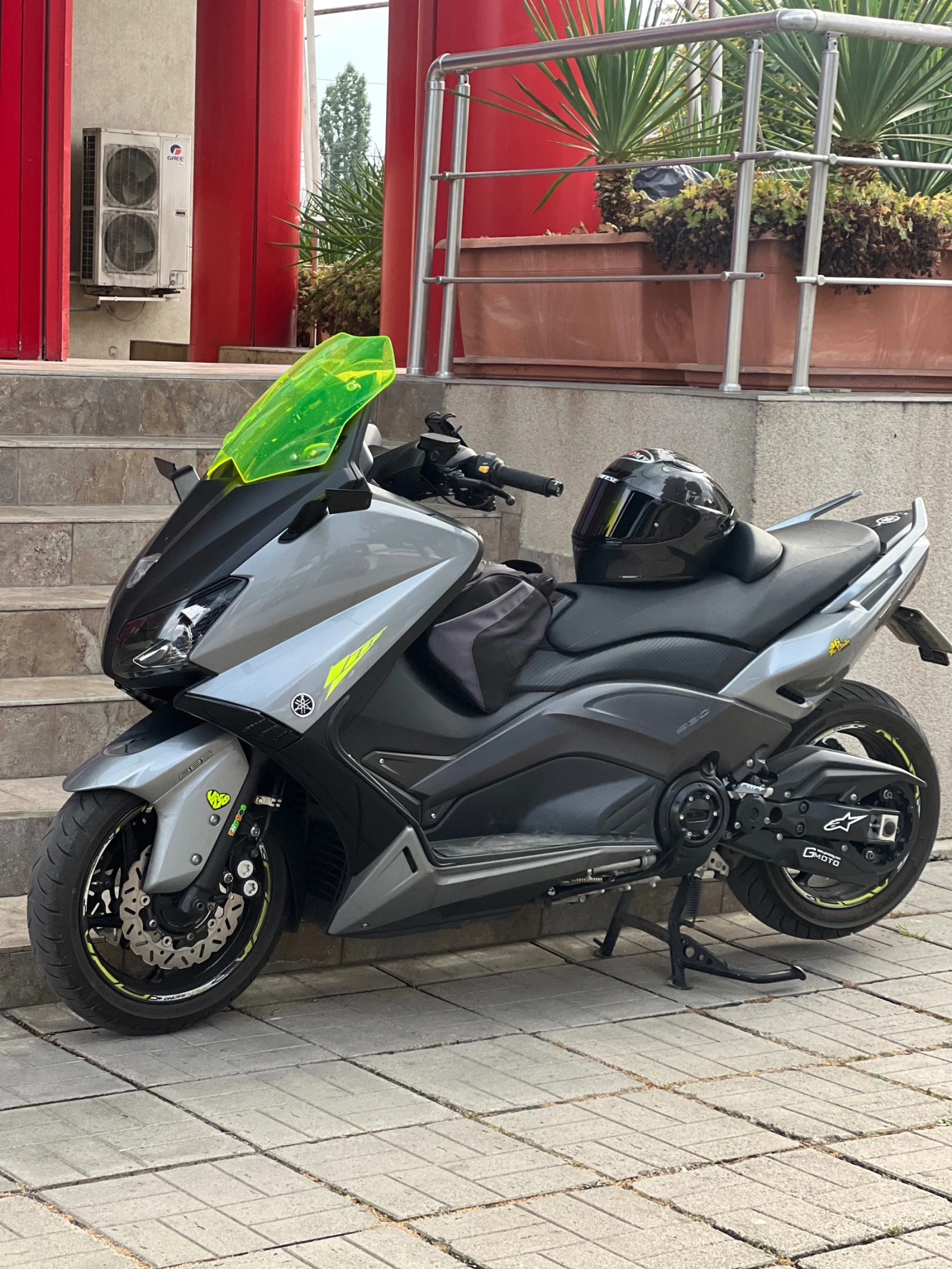 Yamaha T-max 530 , снимка 17 - Мотоциклети и мототехника - 54067094