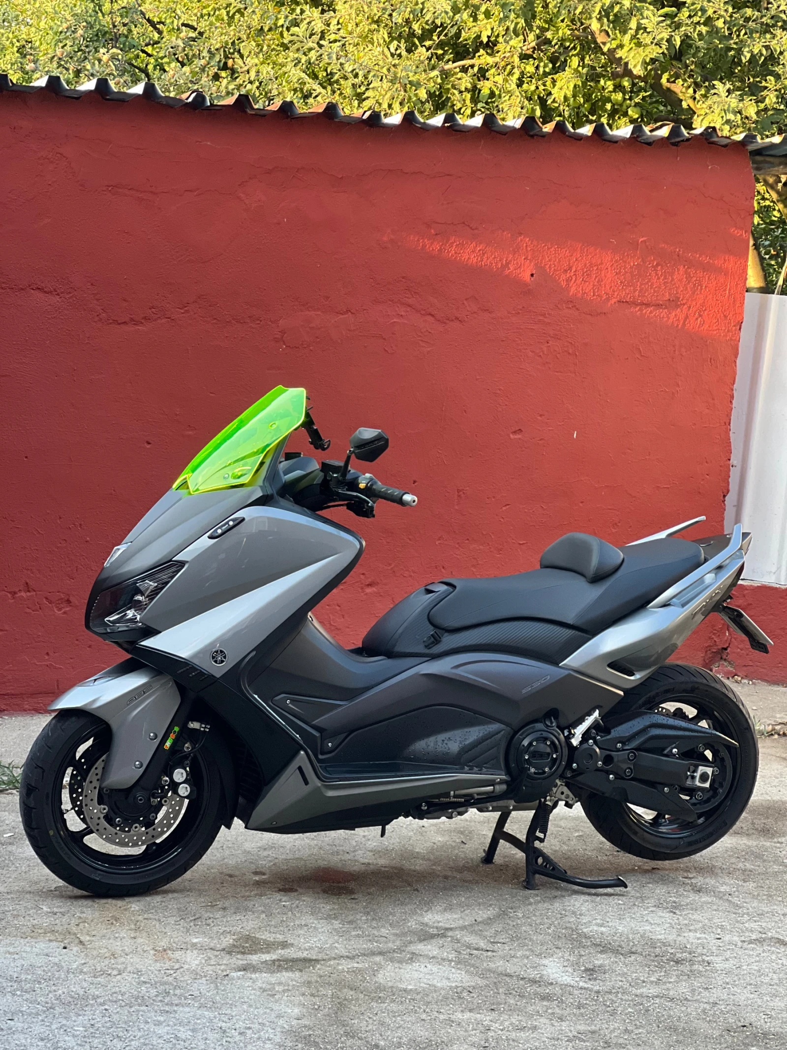 Yamaha T-max T max 530, снимка 2 - Мотоциклети и мототехника - 54067094