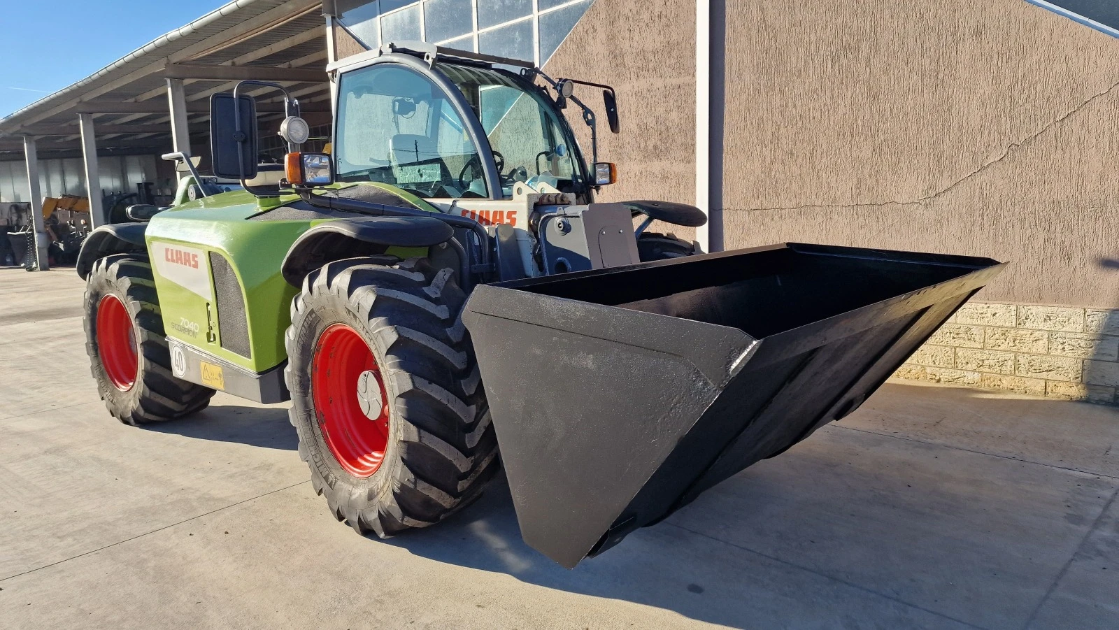 Телескопичен товарач Claas SCORPION 7040 VARIOPOWER - изображение 4