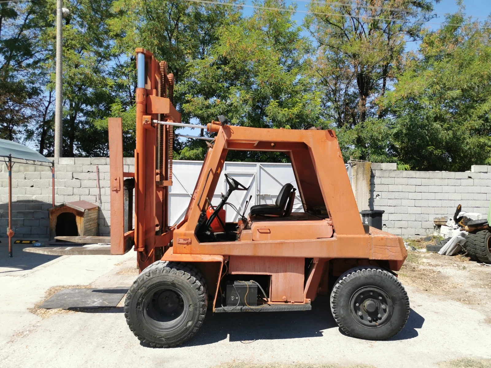  BT  3 - 6, 3  | Mobile.bg   3